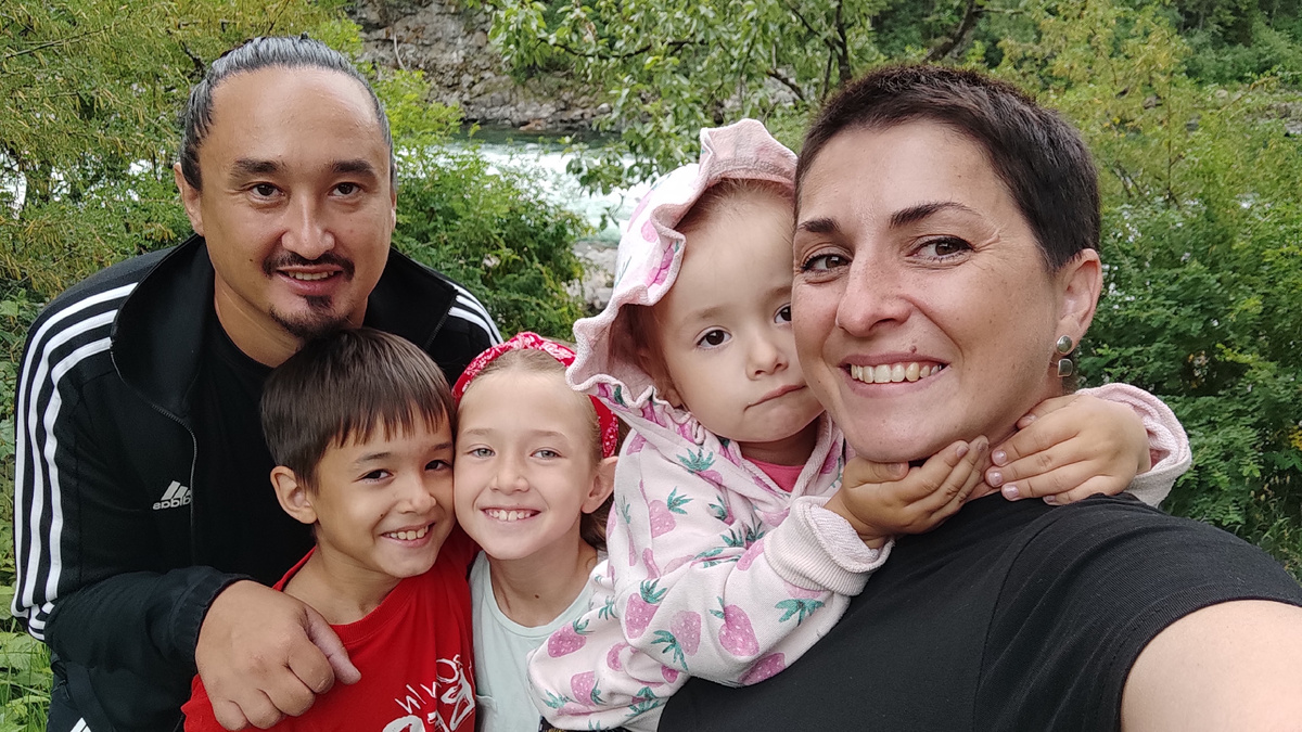 Главные традиции семьи Борчиковых – совместный труд и путешествия. 