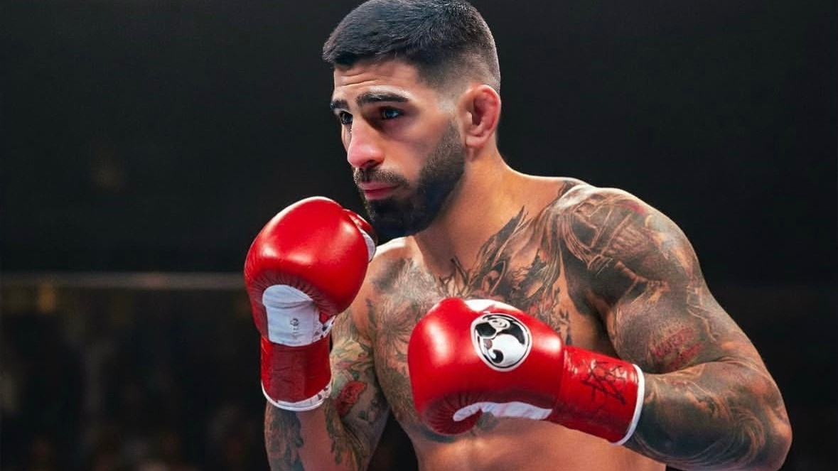     Илия Топурия. Фото: https://vk.com/ilia_topuria_ufc