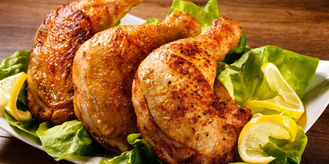 Бюджетный новогодний стол 2026: Что подать в год Огненной Лошади без лишних трат