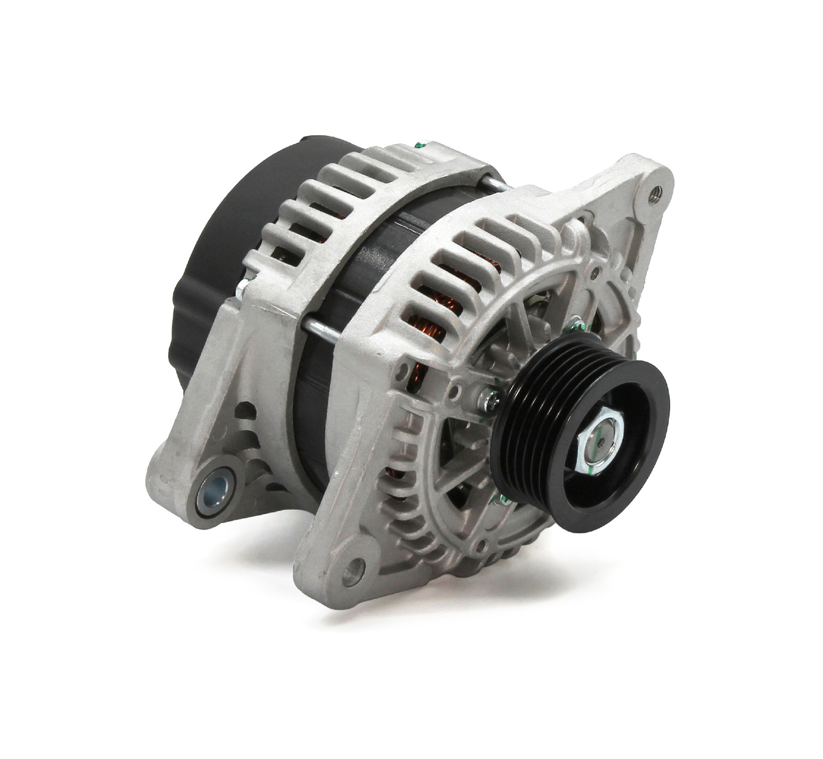 Современный автоомбильный генератор. Источник фото: НПК АВТОПРИБОР. 