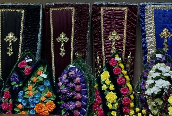 Как выбрать ритуальные принадлежности без лишних затрат