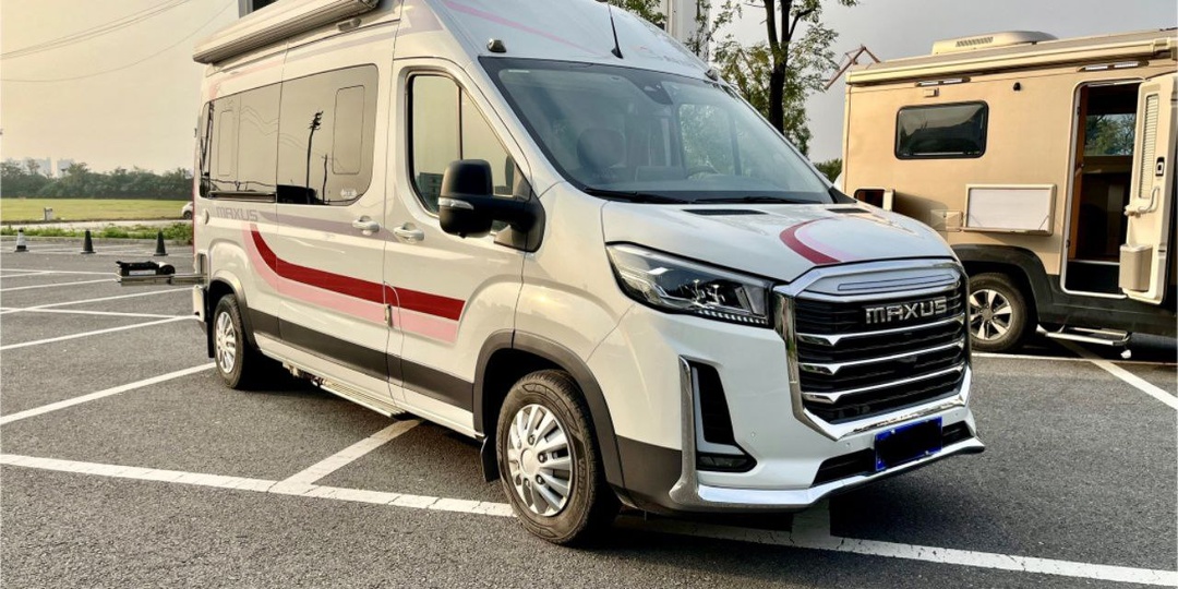 Maxus Traveler V100: компактный автодом с серьёзной автономностью
