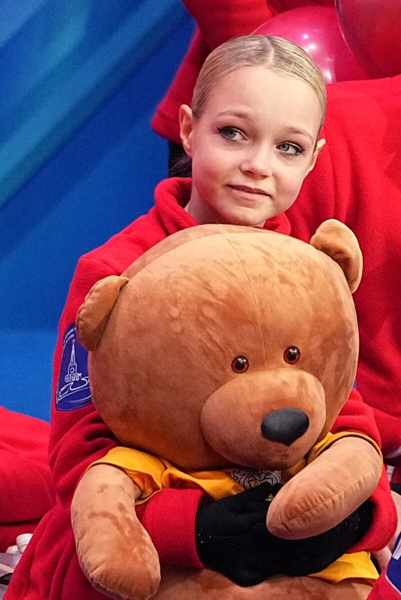    Елена Костылева после выступления в командном турнире на Чемпионате России по прыжкам по фигурному катанию в Москве. Фото: РИА Новости/ Александр Вильф