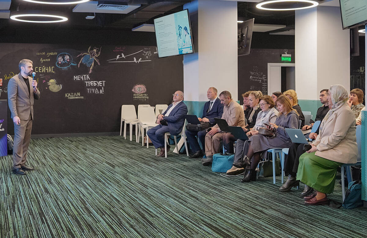 В Казани прошел семинар-практикум «Цифровая редакция 2.0. Нейросети в редакционных процессах»Фото: © Владимир Васильев / «Татар-информ»