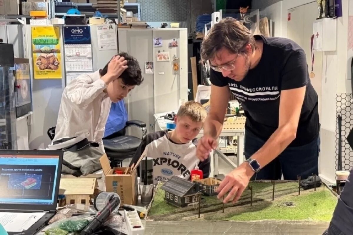    Губернаторские премии присвоены свердловским педагогам допобразования