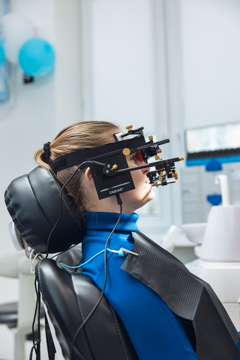 Фотография взята с сайта стоматологии Дмитрович Фэмили https://www.dmitrovich.ru/