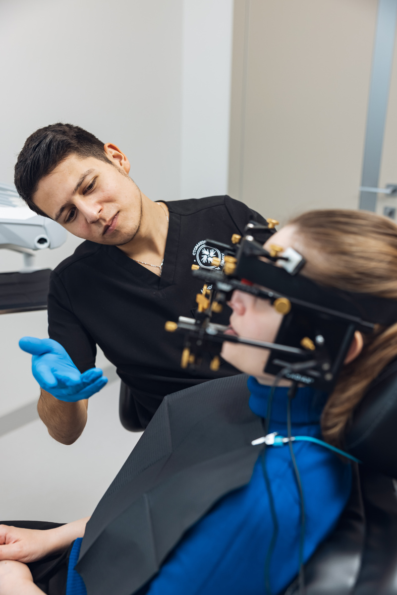 Фотография взята с сайта стоматологии Дмитрович Фэмили https://www.dmitrovich.ru/