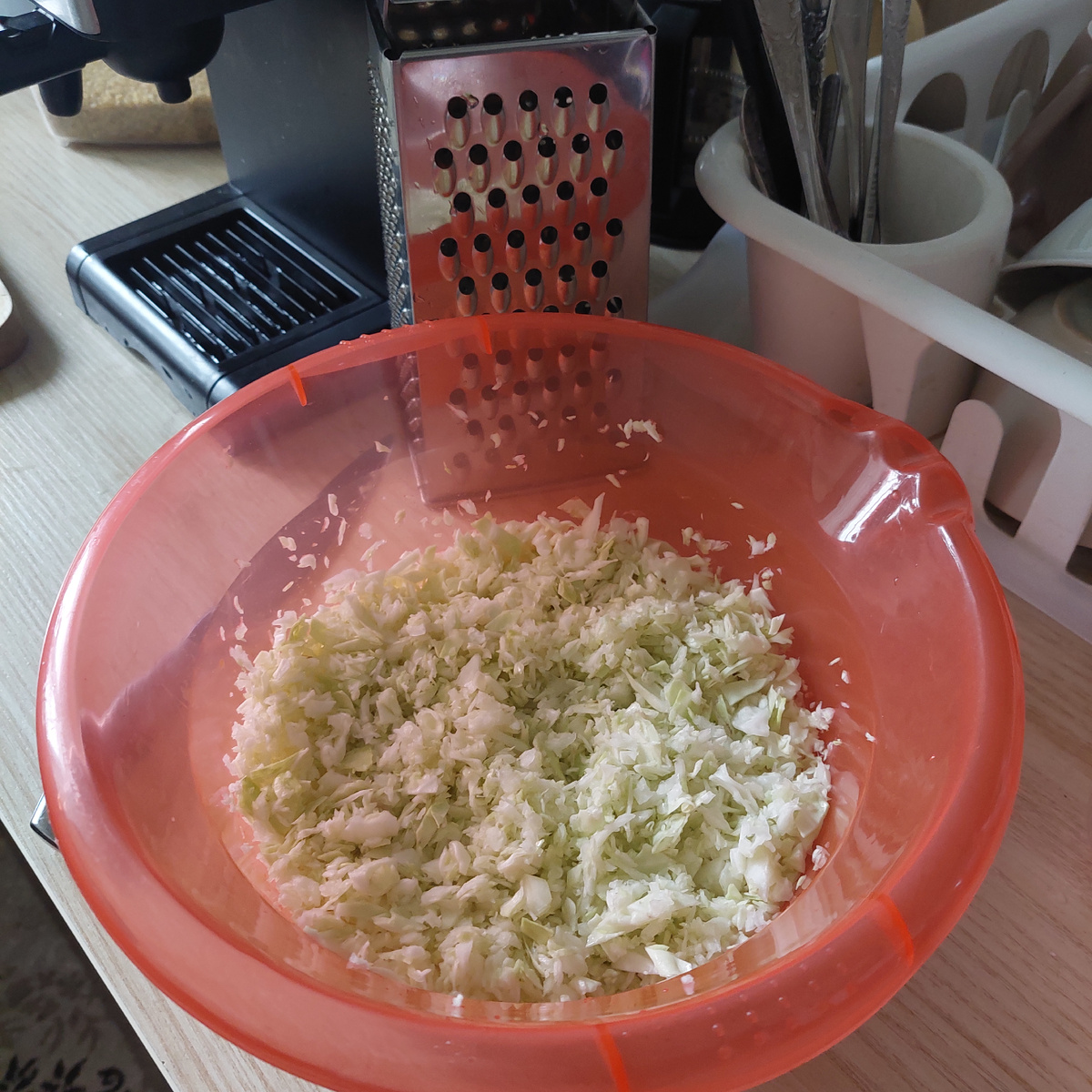 Натёртая капуста.