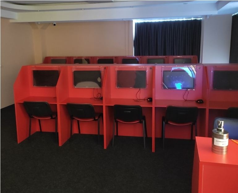    Девять жителей Югры предстанут перед судом за организацию нелегальных казино