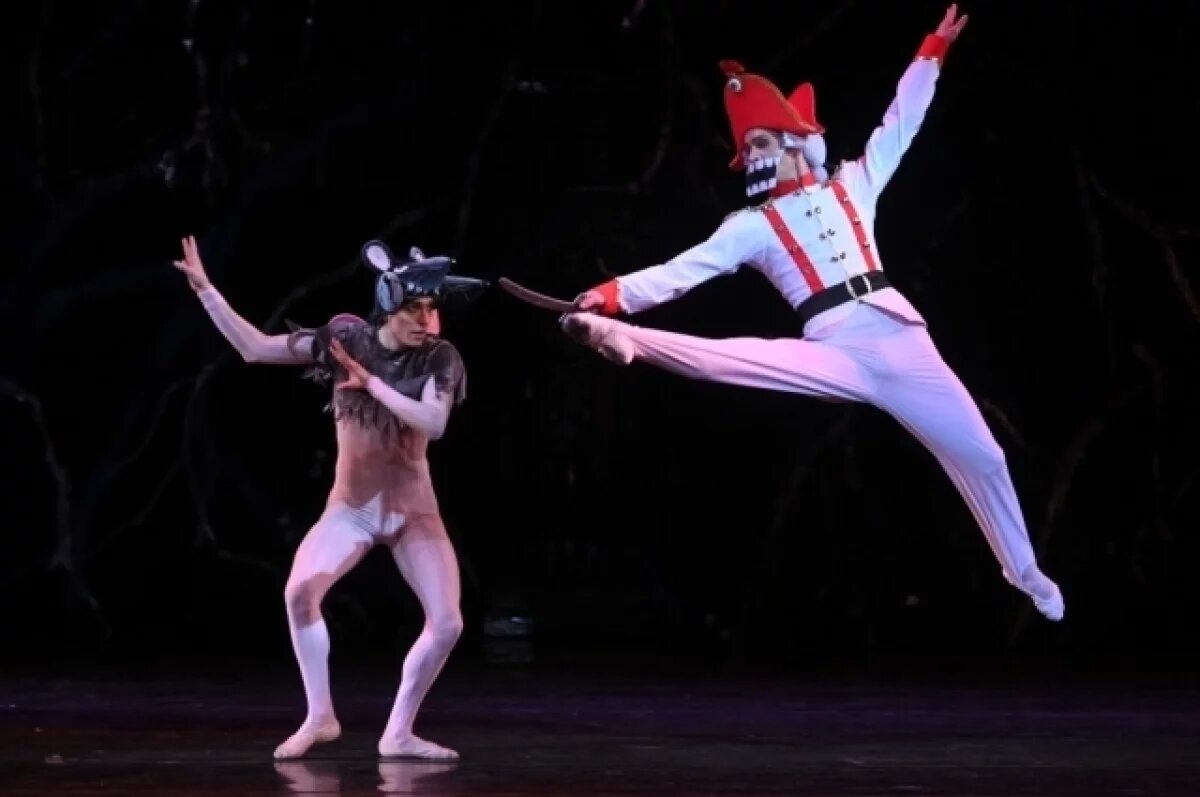    Часть билетов на «Щелкунчик» в Большом театре будет продана через аукцион