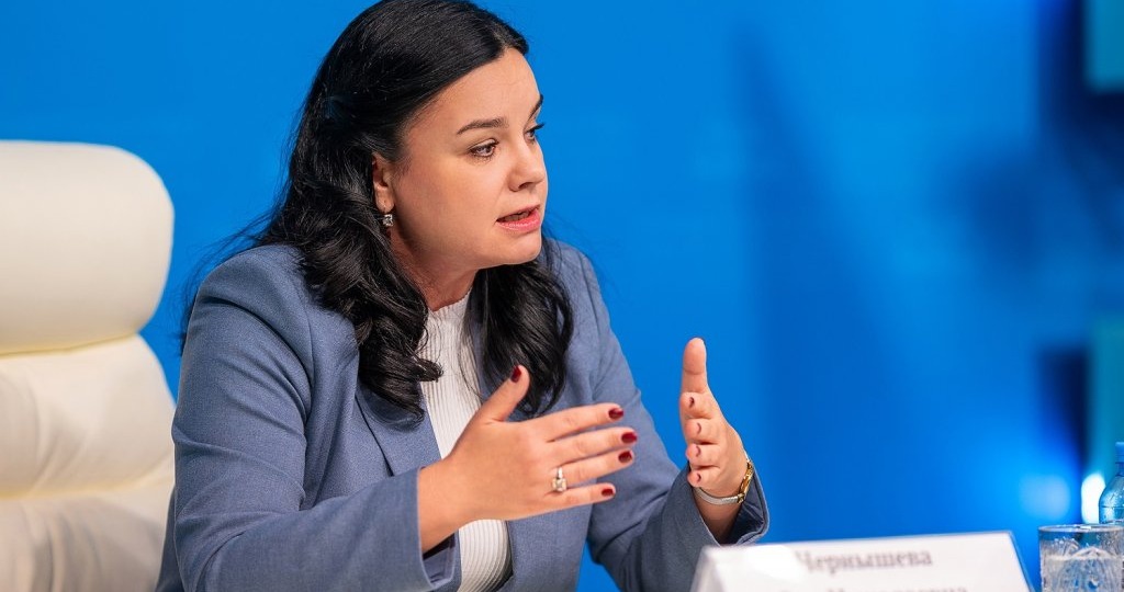 Прямой эфир ямальского Депобра: ответы на главные вопросы учителей о новых зарплатах