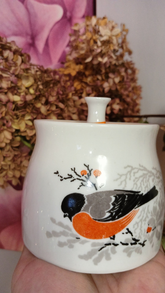 Винтажные посуды в душевные моменты. Новогодняя новинка. Фото автора 