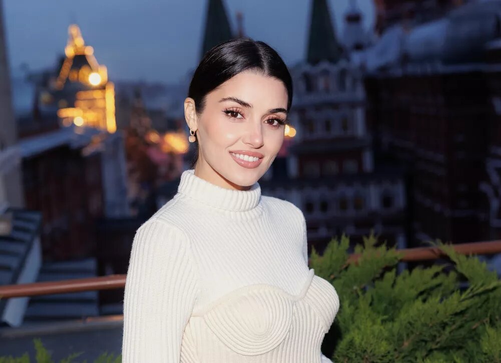    Ханде Эрчел представила фильм в Москве: "Жду предложений от российских режиссеров!"