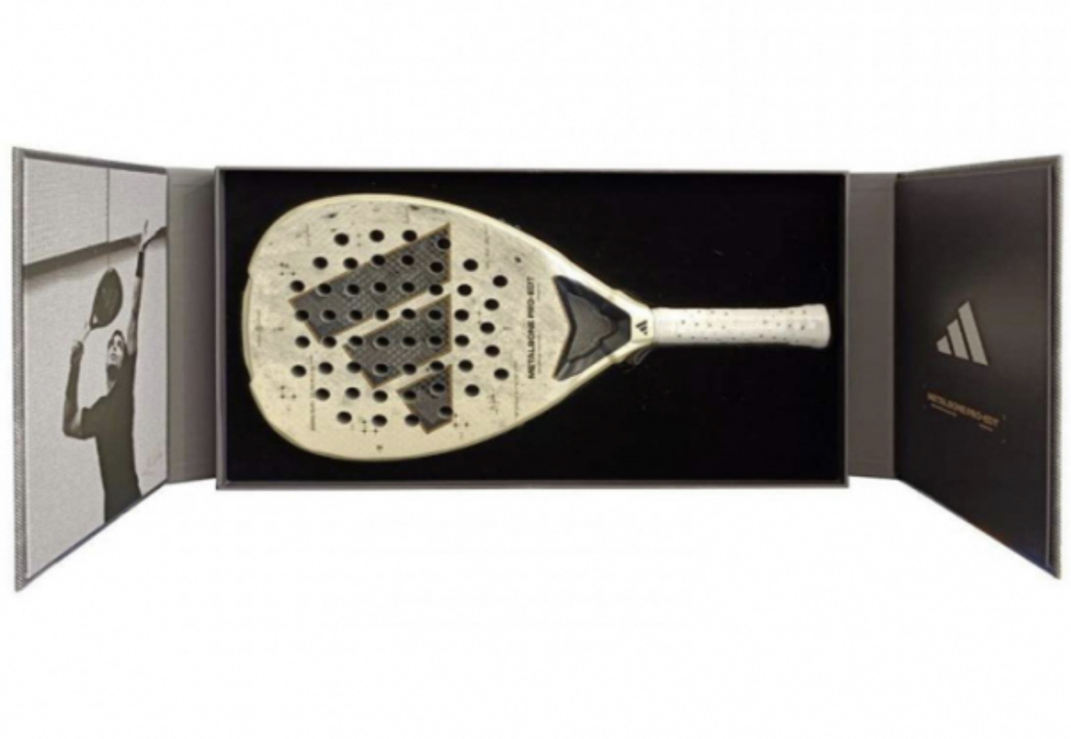 Идеальный подарок для любителей падел.