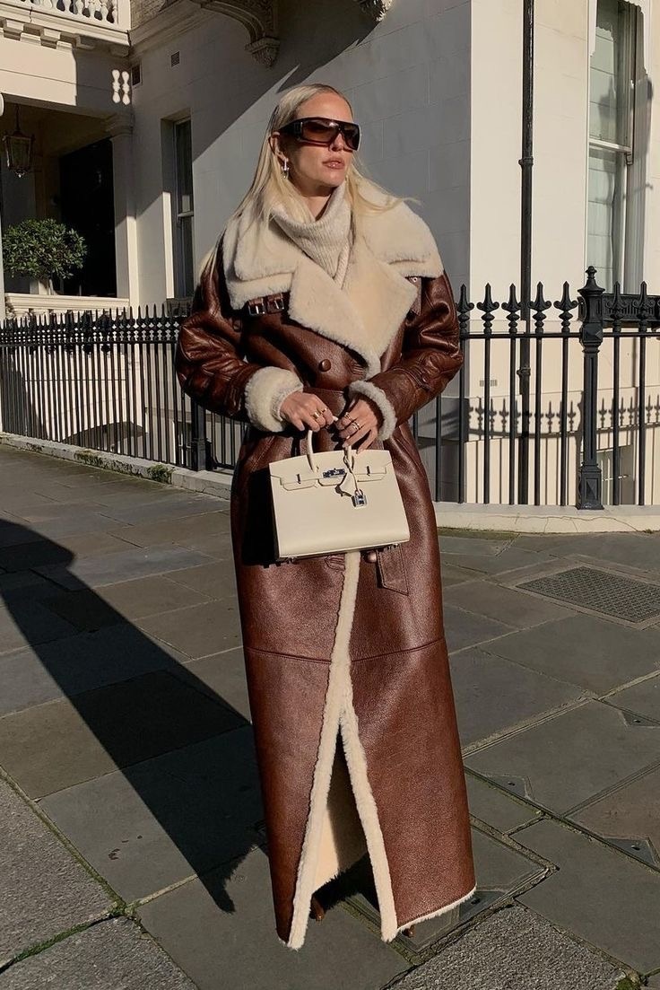 Дубленка длины макси. 