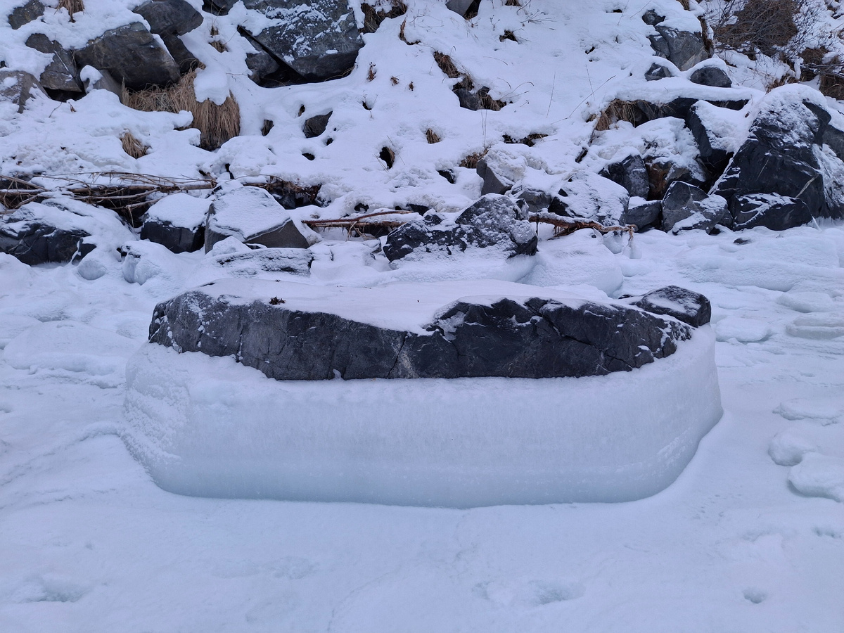 Самый большой камень из всех "укутанных"