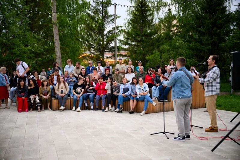 Листайте вправо, чтобы увидеть больше изображений