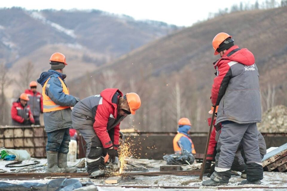    Проверка стройплощадки молочного комплекса в Республике Алтай. Источник: t.me/turchak_andrey