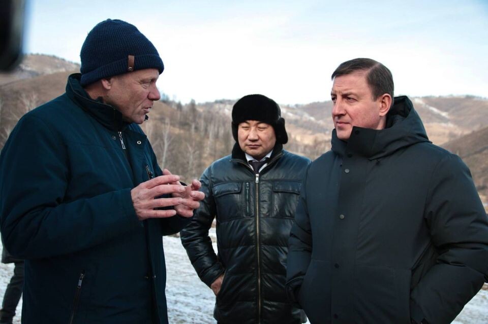    Проверка стройплощадки молочного комплекса в Республике Алтай. Источник: t.me/turchak_andrey