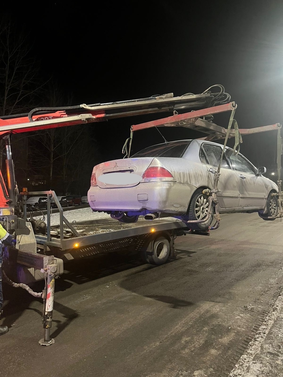    Пьяных и «бесправных» водителей отстранили от управления авто в Петрозаводске© Госавтоинспекция по Петрозаводску