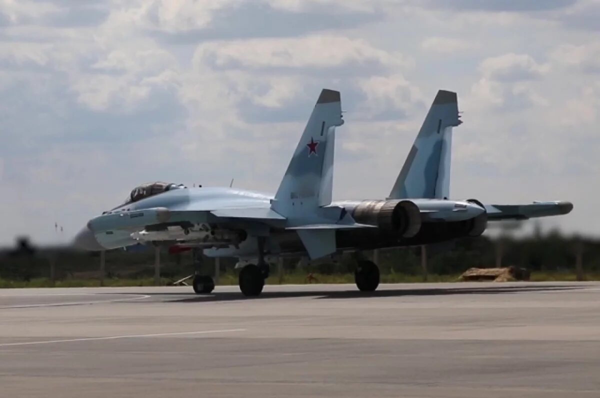    Генерал Попов сказал, как русские Су-35 «прижали к земле» F-16 в зоне СВО