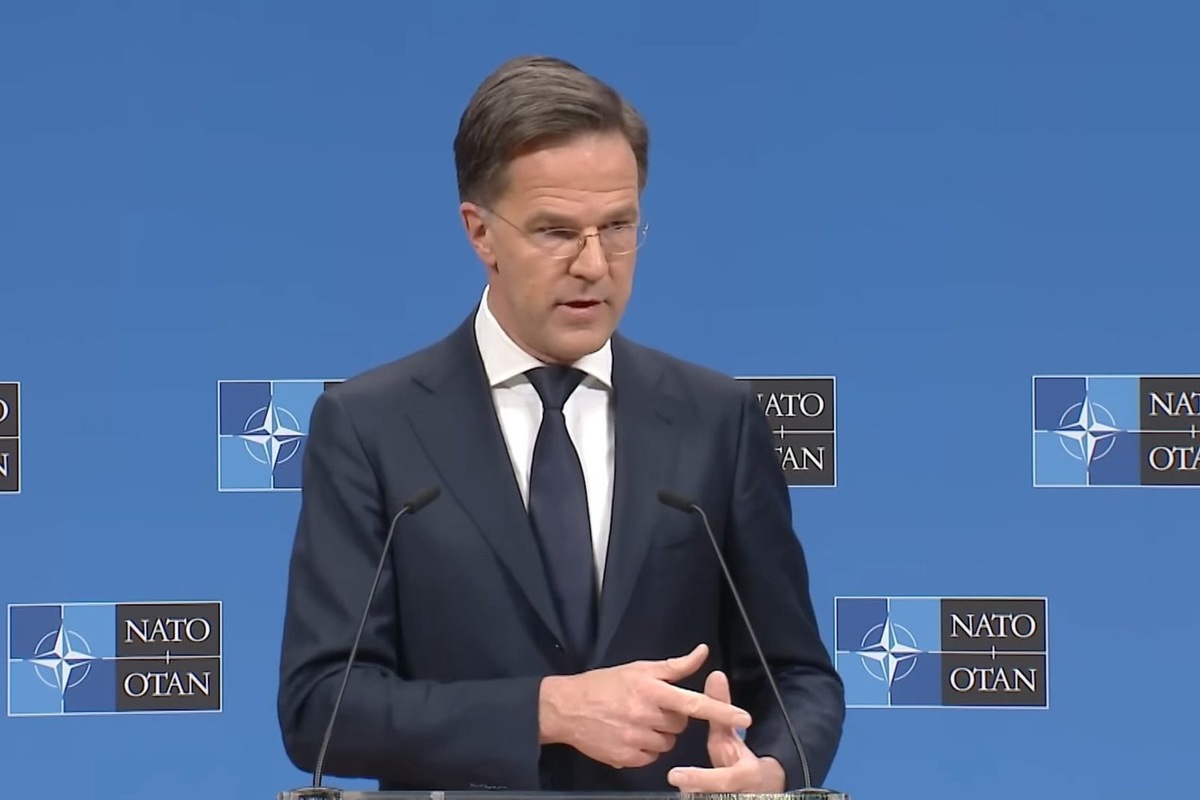   скриншот из видео «NATO Secretary General pre-ministerial press conference at Defence Ministers Meeting, 12 FEB 2025» с канала «NATO News»