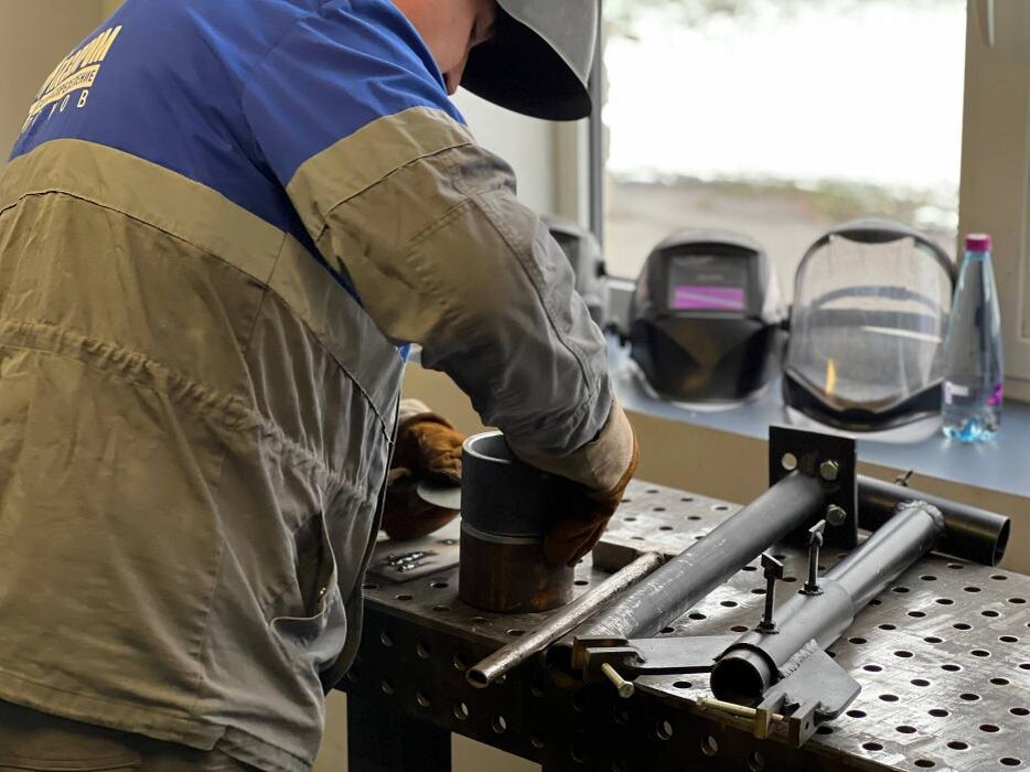 В Пскове сварщики сразились за звание сильнейшего
Фото: пресс-служба администрации Пскова