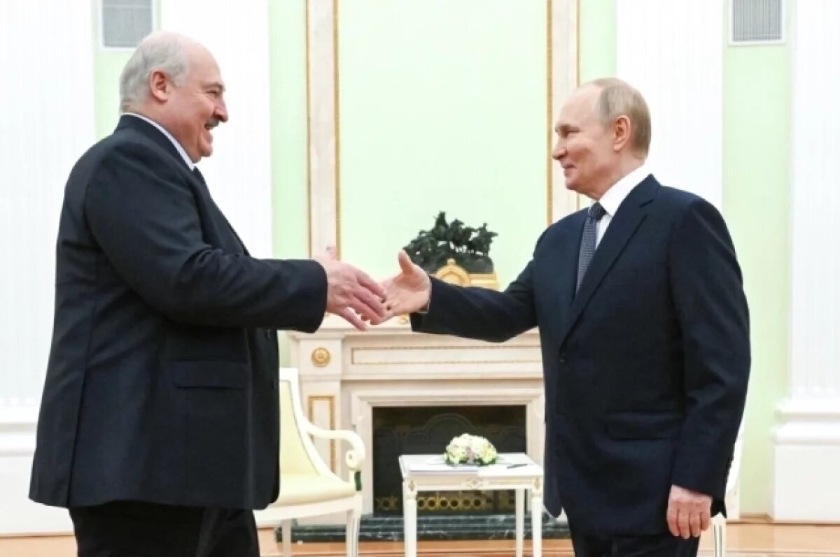    В Бишкеке началась встреча Путина и Лукашенко