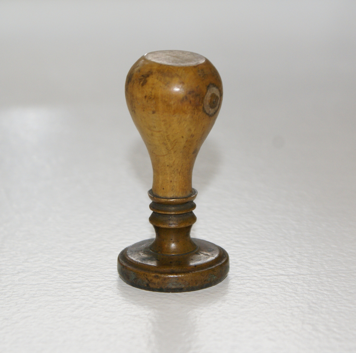 Печать. ЧЕРНЫШЕВСКIЙ СТАНИЧНЫЙ АТАМАНЪ ОБЛ. В.Д. 2 ДОН. ОКР. ХIХ в.