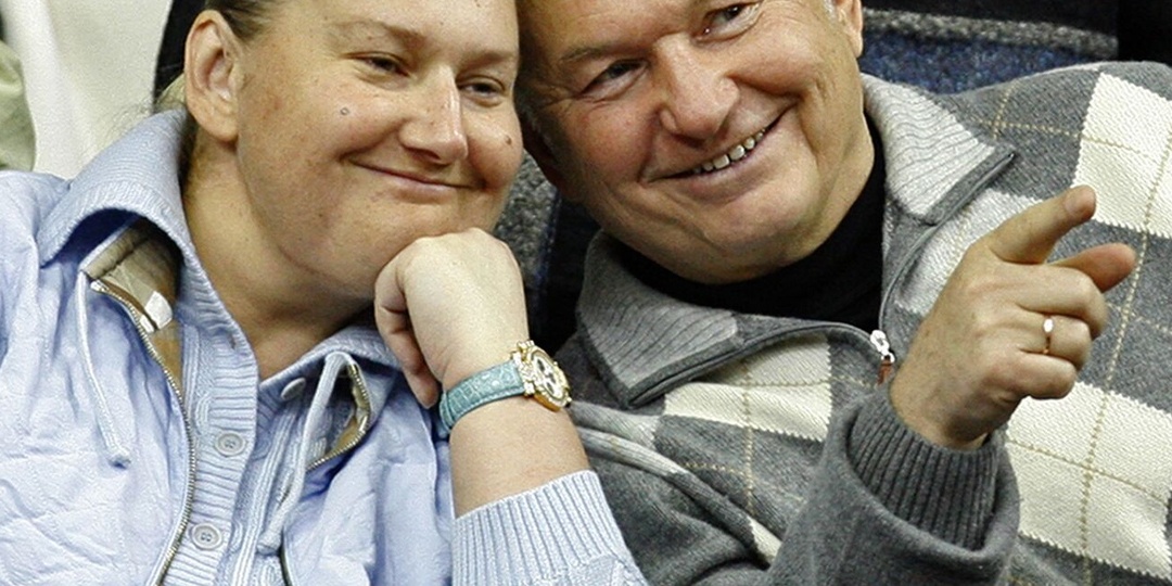 Вдову Лужкова не узнать: Как сейчас выглядит Елена Батурина и ее двое дочерей