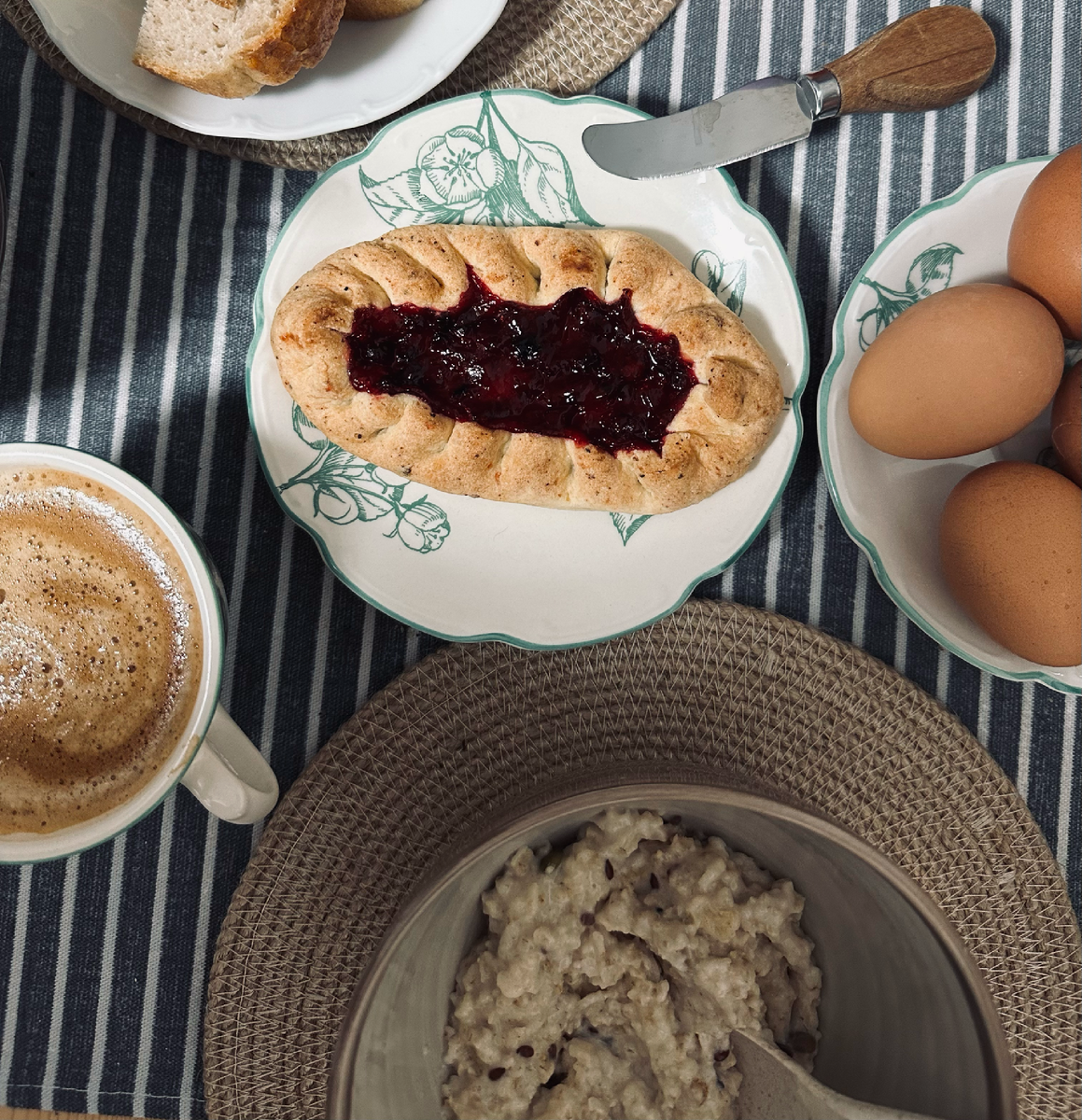 Домашний завтрак с калиткой