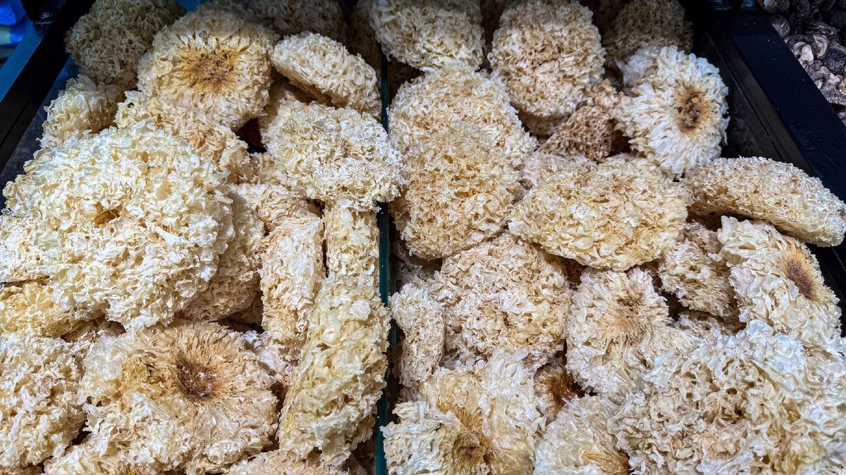 Продуктовый супермаркет в Китае: что продают и чем отличается от наших 