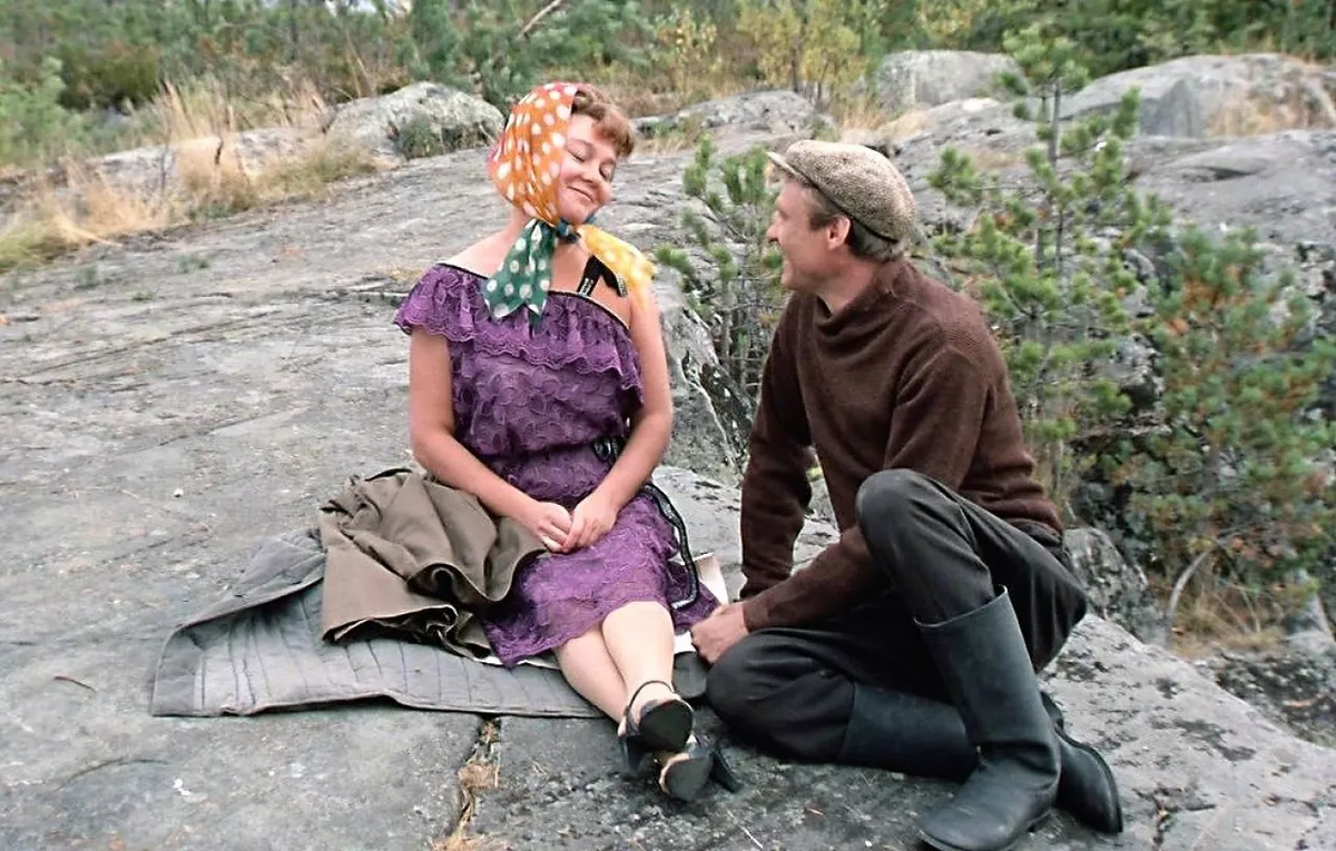 "Любовь и голуби" - кадр из фильма