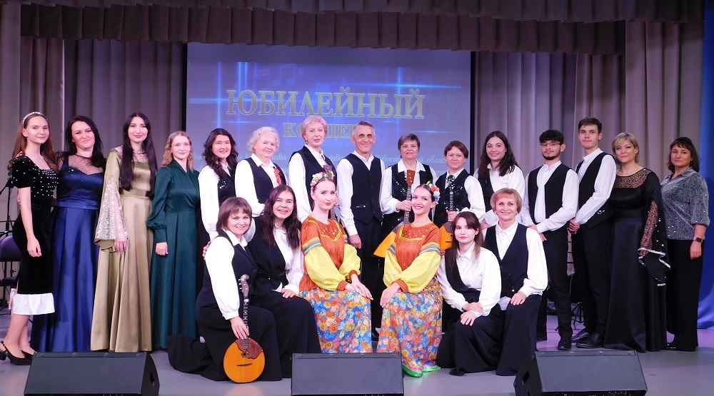    Коллектив ЛДШИ. Фото Анны Зубаревой