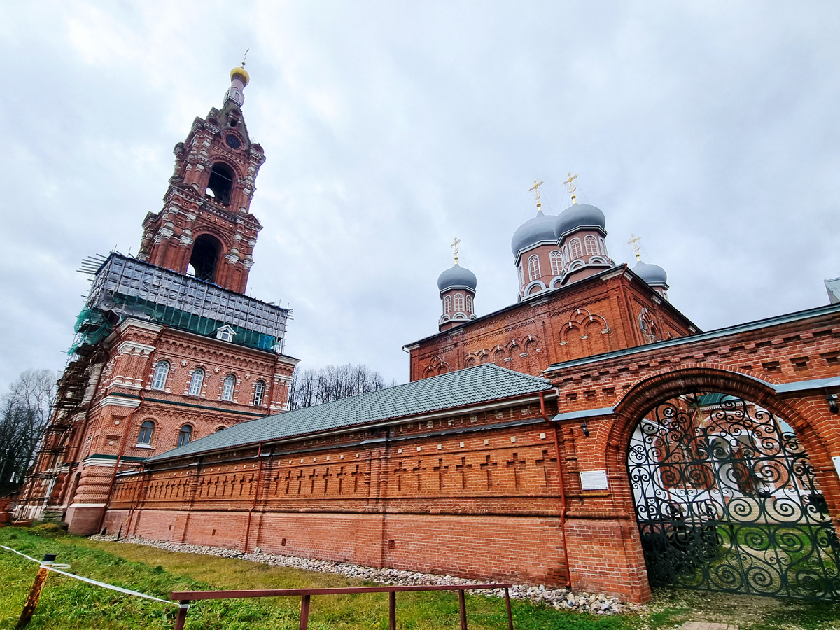 Колычёво. Казанский женский монастырь. Фото автора статьи.