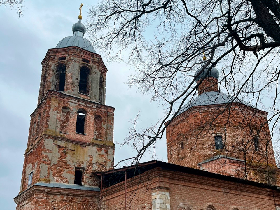    Преображенский храм д. Струпна. Фото: vk.com/д.Струпна Зарайского района — память предков