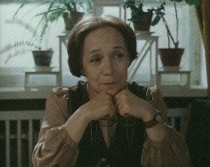 Римма Быкова в роли Ольги Денисовны