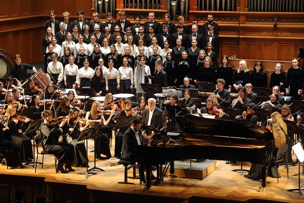    Роман Щербенков