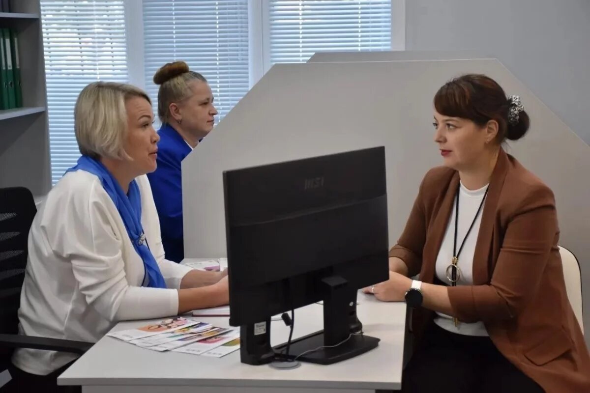    500 тысяч обращений граждан ежегодно поступает в МФЦ Псковской области