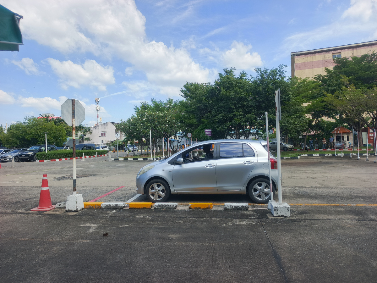 Это площадка в DLT Nontanburi.