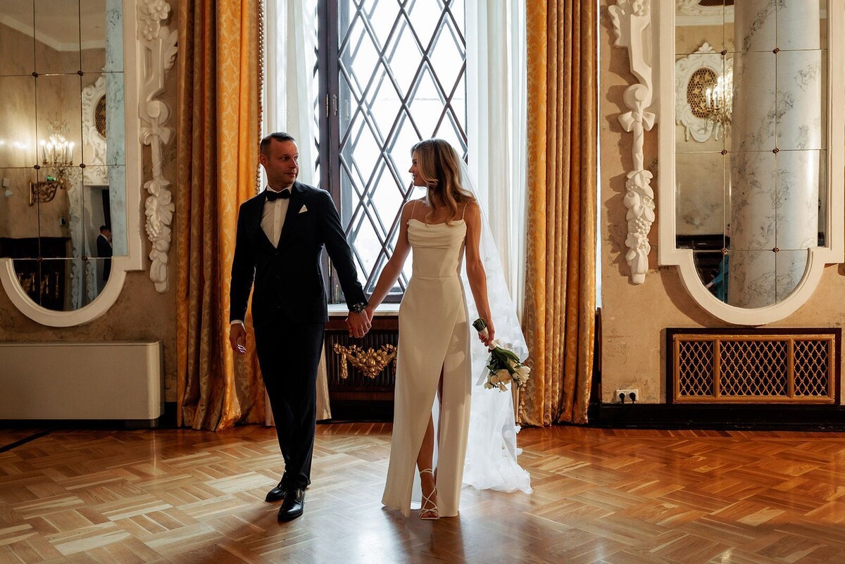     Свадебная церемония. Источник: mos ru Автор фото: Пресс-служба Мэра и Правительства Москвы