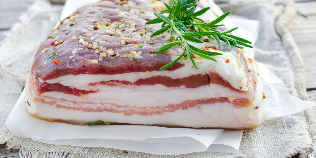 Эти 3 нюанса портят соленое сало. Как засолить нежное сочное сало правильно + рецепт сухого посола от наших бабушек