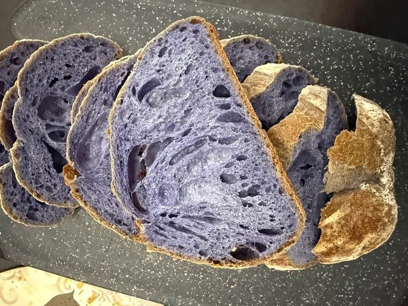 Прекрасно подходит для того, чтобы интриговать гостей…