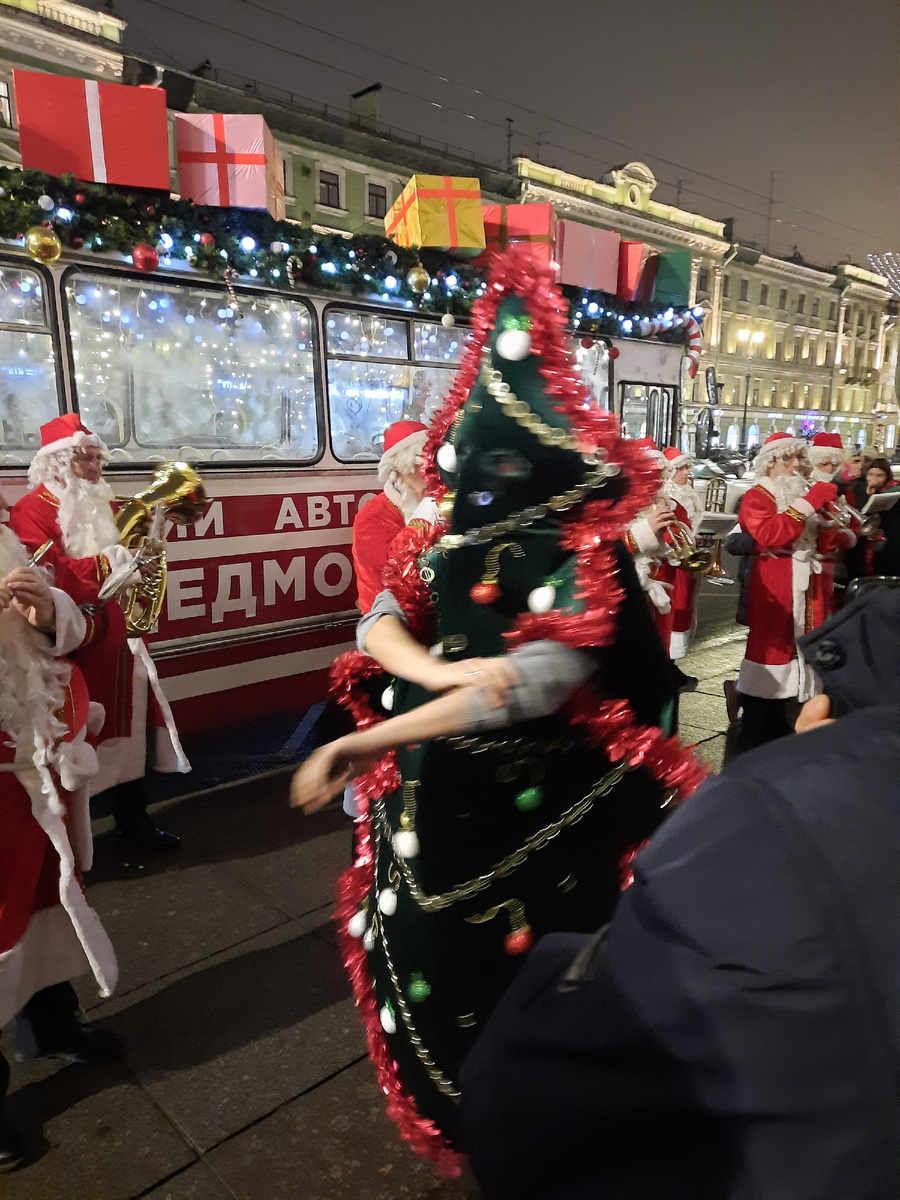 ДедМоробус