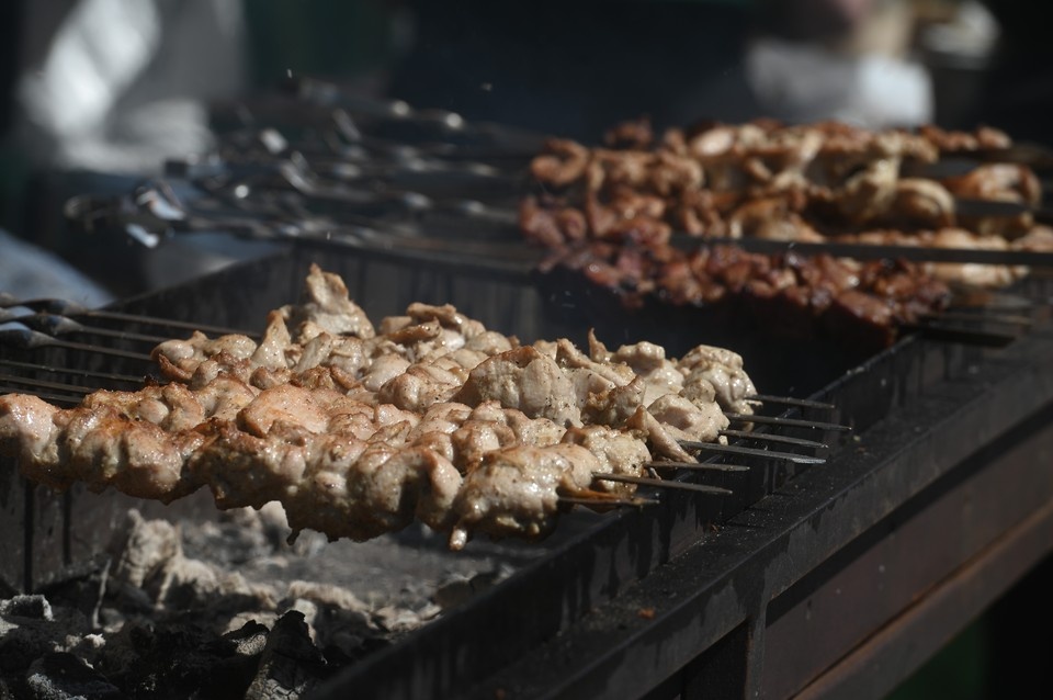    Местные жители часто жаловались на шум и грязь. Алексей БУЛАТОВ