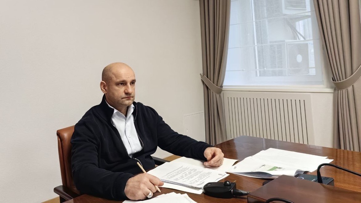    Артём Жога поддержал инициативы югорчан