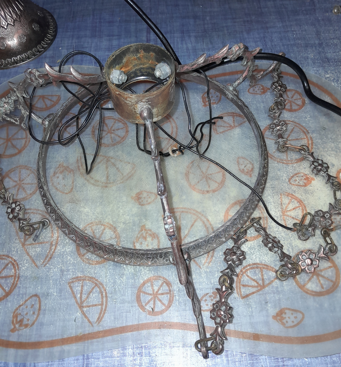 Разобрала до винтика.