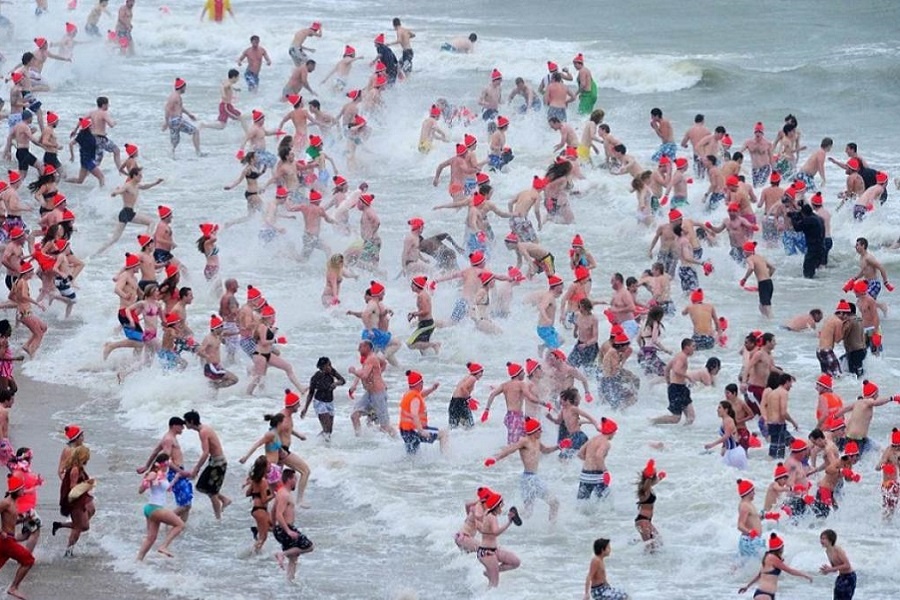 Рождественский заплыв в Нидерландах. Фотография из интернета