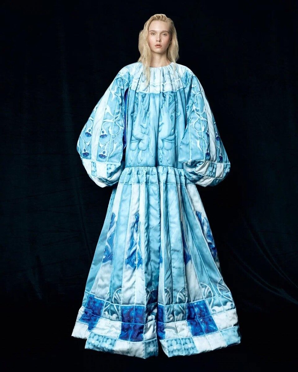    Алена Ахмадуллина, бренд Alena Akhmadullina, выставка Алена Ахмадуллина, Исторический музей выставки, выставка «Сны Алены»