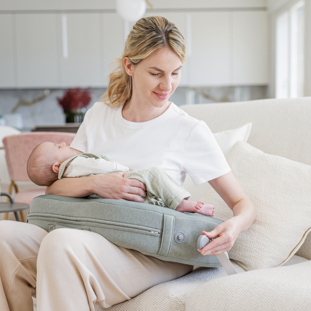 Inglesina Elysia: подушка для кормления